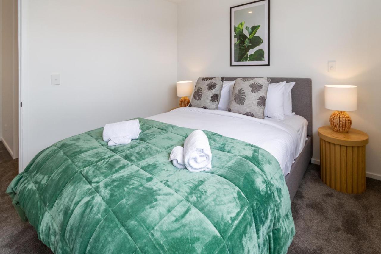 Upper Riccarton Dream - 2 Bed 2 Bath W/Carpark Daire Christchurch Dış mekan fotoğraf