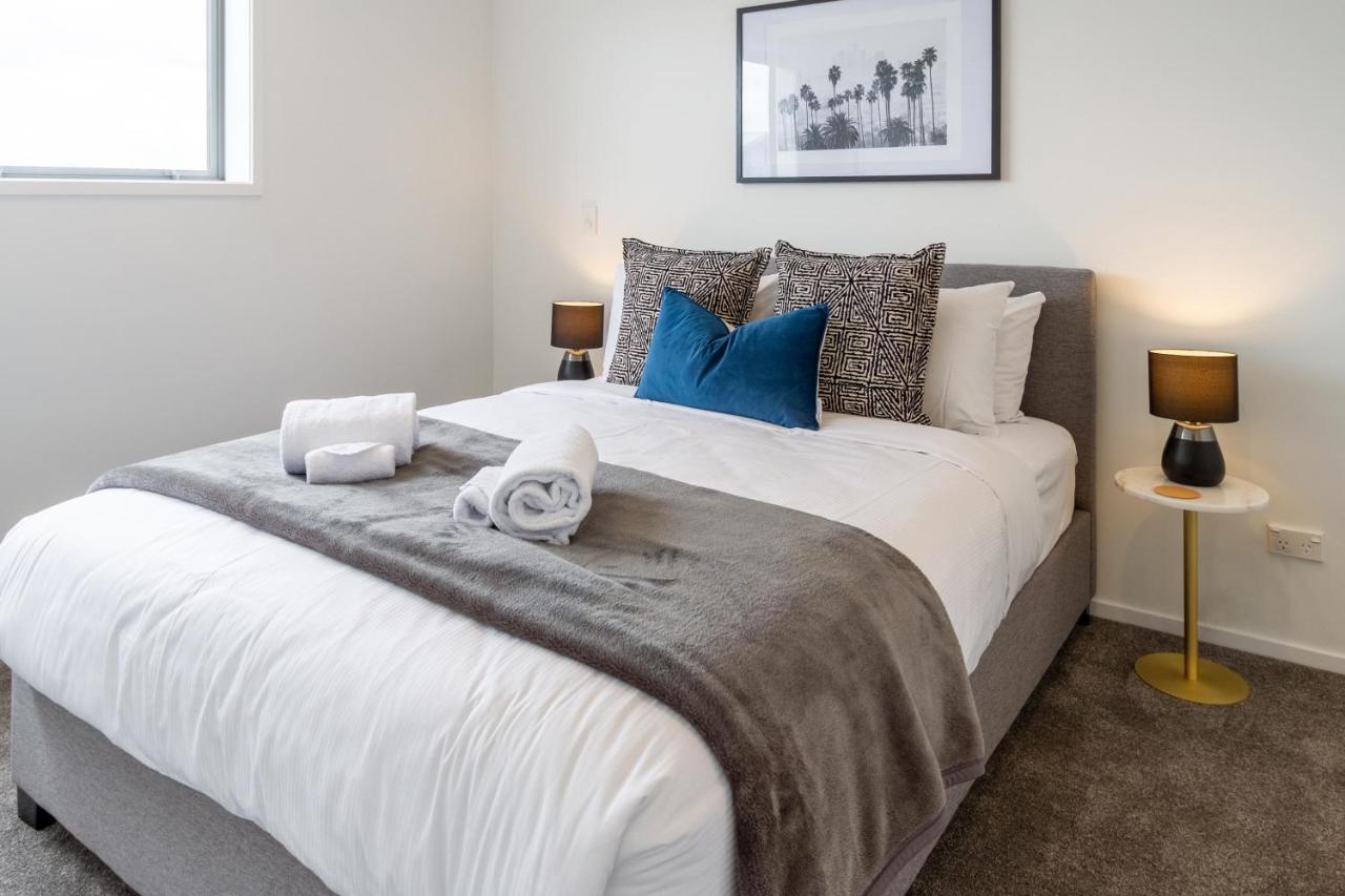 Upper Riccarton Dream - 2 Bed 2 Bath W/Carpark Daire Christchurch Dış mekan fotoğraf